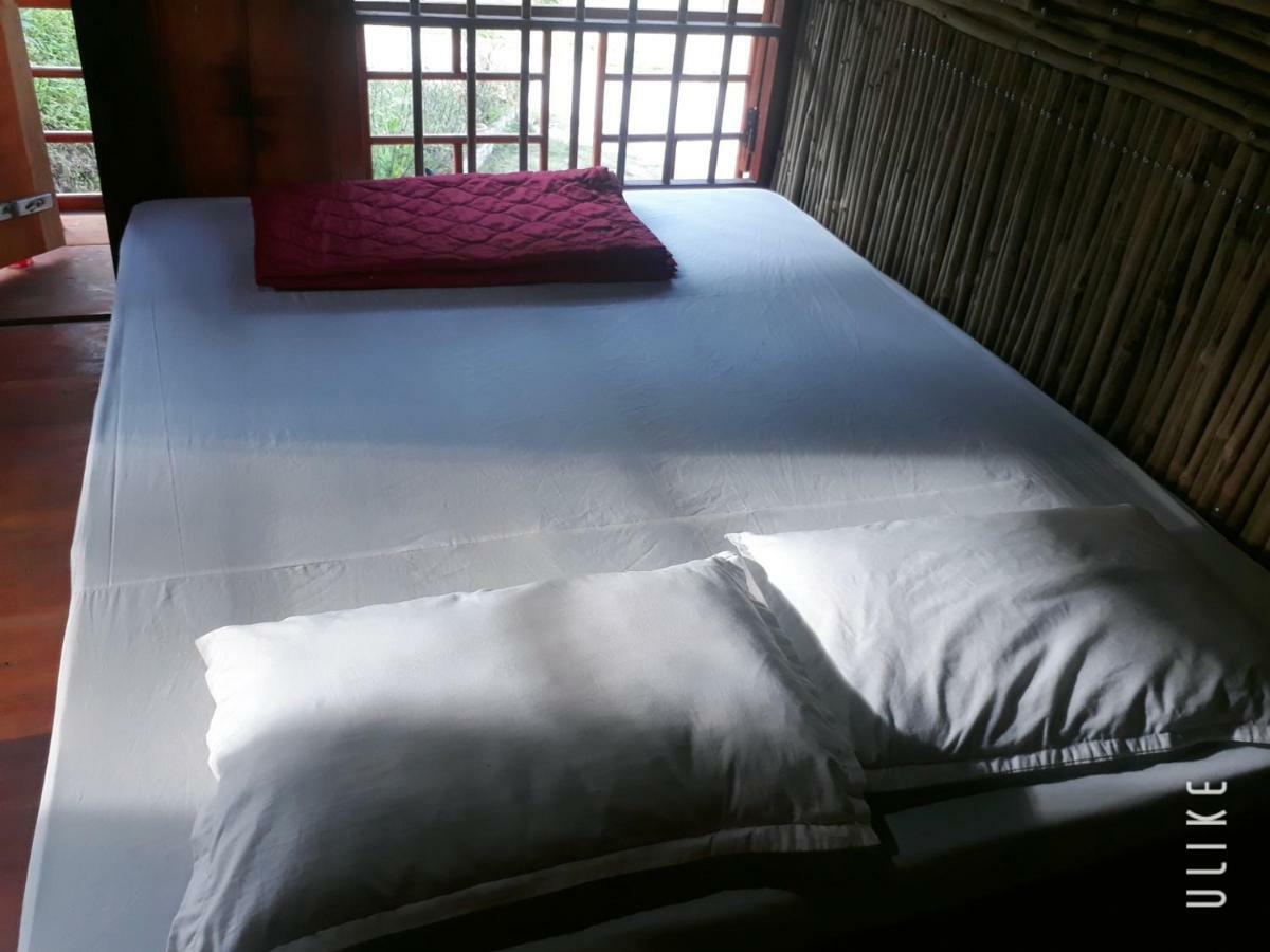Du Gia Nalien View Homestay Làng Cac Esterno foto