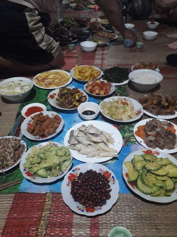 Du Gia Nalien View Homestay Làng Cac Esterno foto